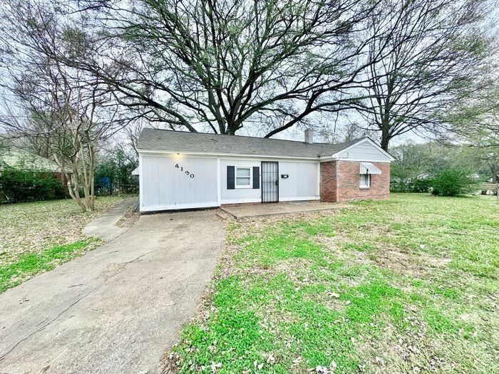 4130 Pikes Peak Ave - Photo 3 of 22