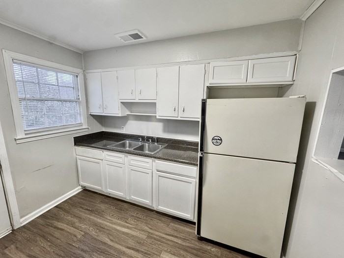 4130 Pikes Peak Ave - Photo 7 of 22