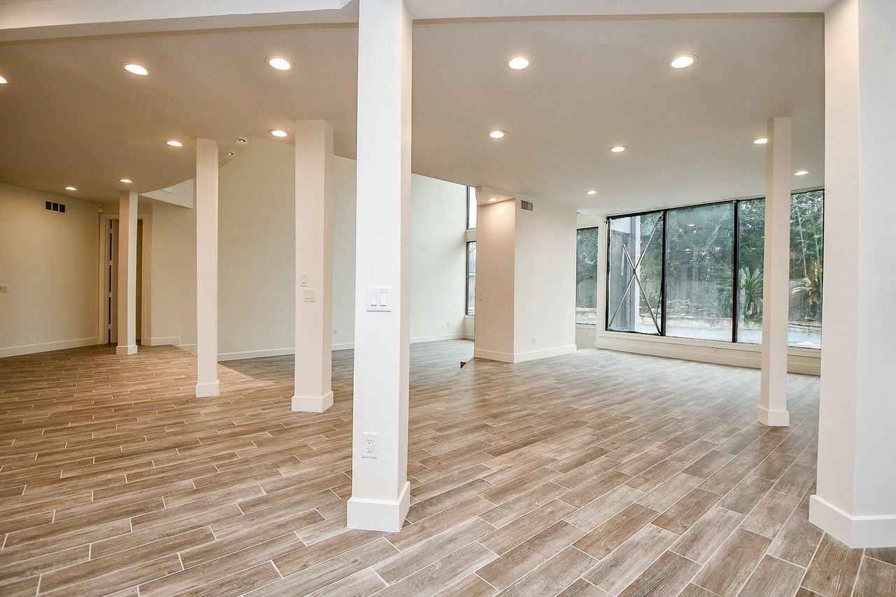 8115 Fondren Lake Drive - Photo 3 of 13