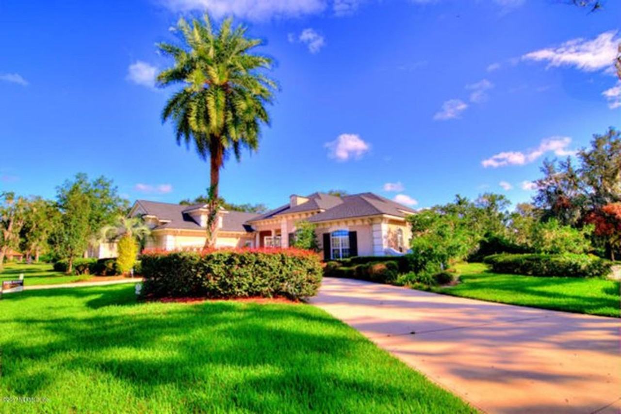 3668 Windmoor Drive - Photo 3 of 50