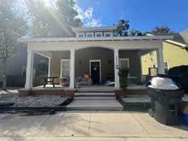 featured image of 1215 Northwest 7th Avenue