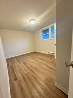 featured image of 541 View Mt Circle #2