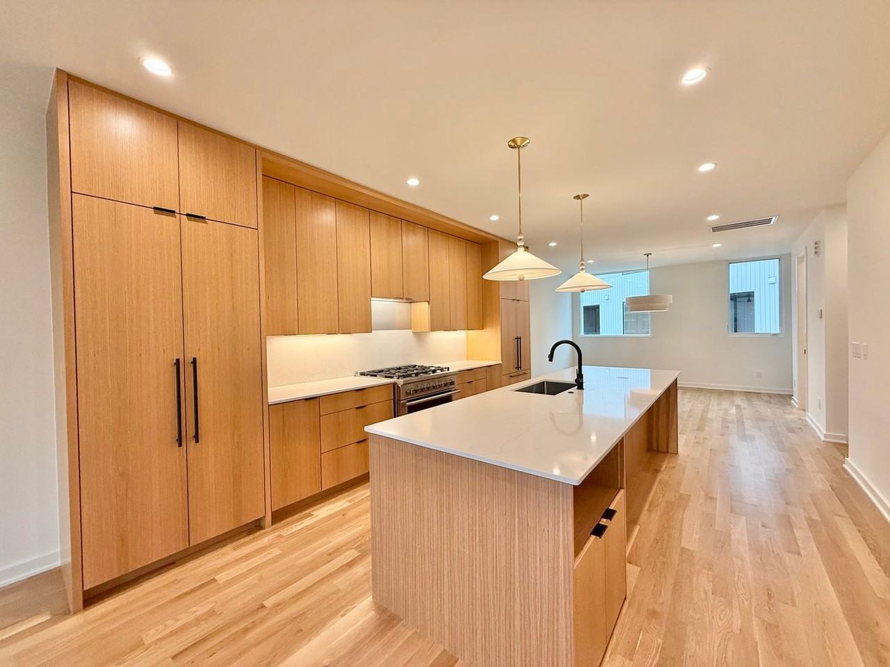 1306 Chamblee Hill Ct - Photo 7 of 28