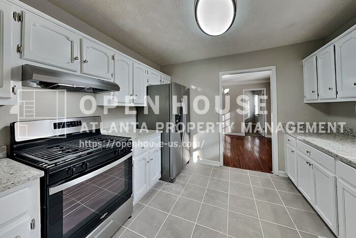 4505 Laurie Ln - Photo 7 of 25