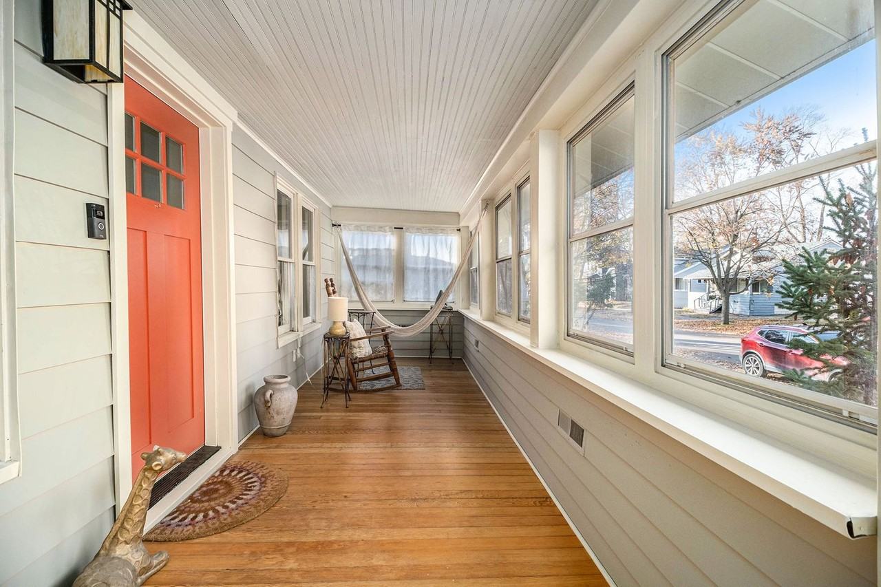 315 West Chesterfield Avenue - Photo 2 of 23