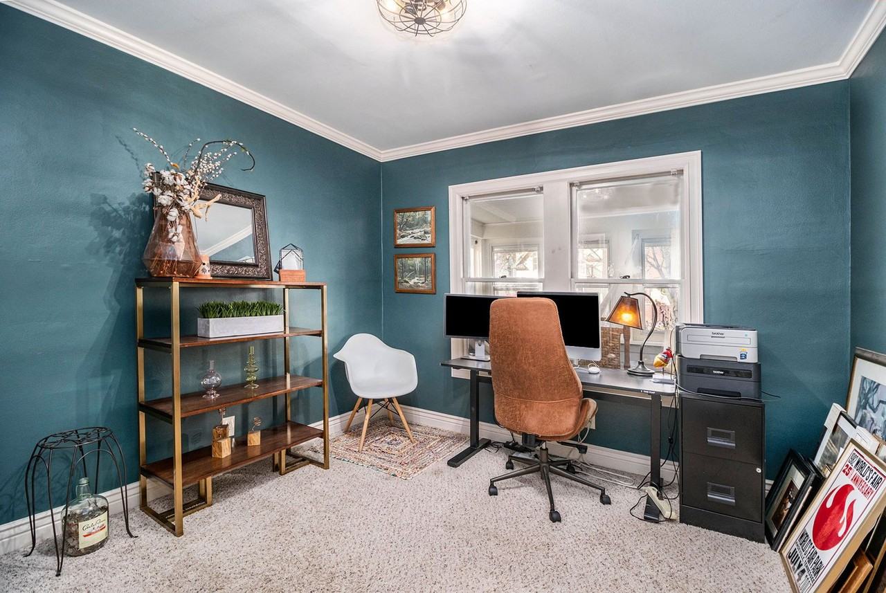 315 West Chesterfield Avenue - Photo 3 of 23