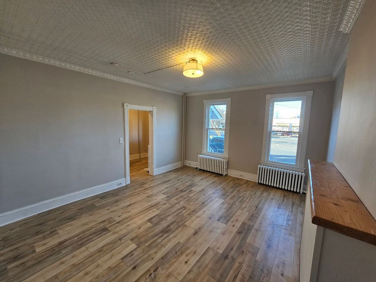 8 Maiden Ln - Photo 2 of 28