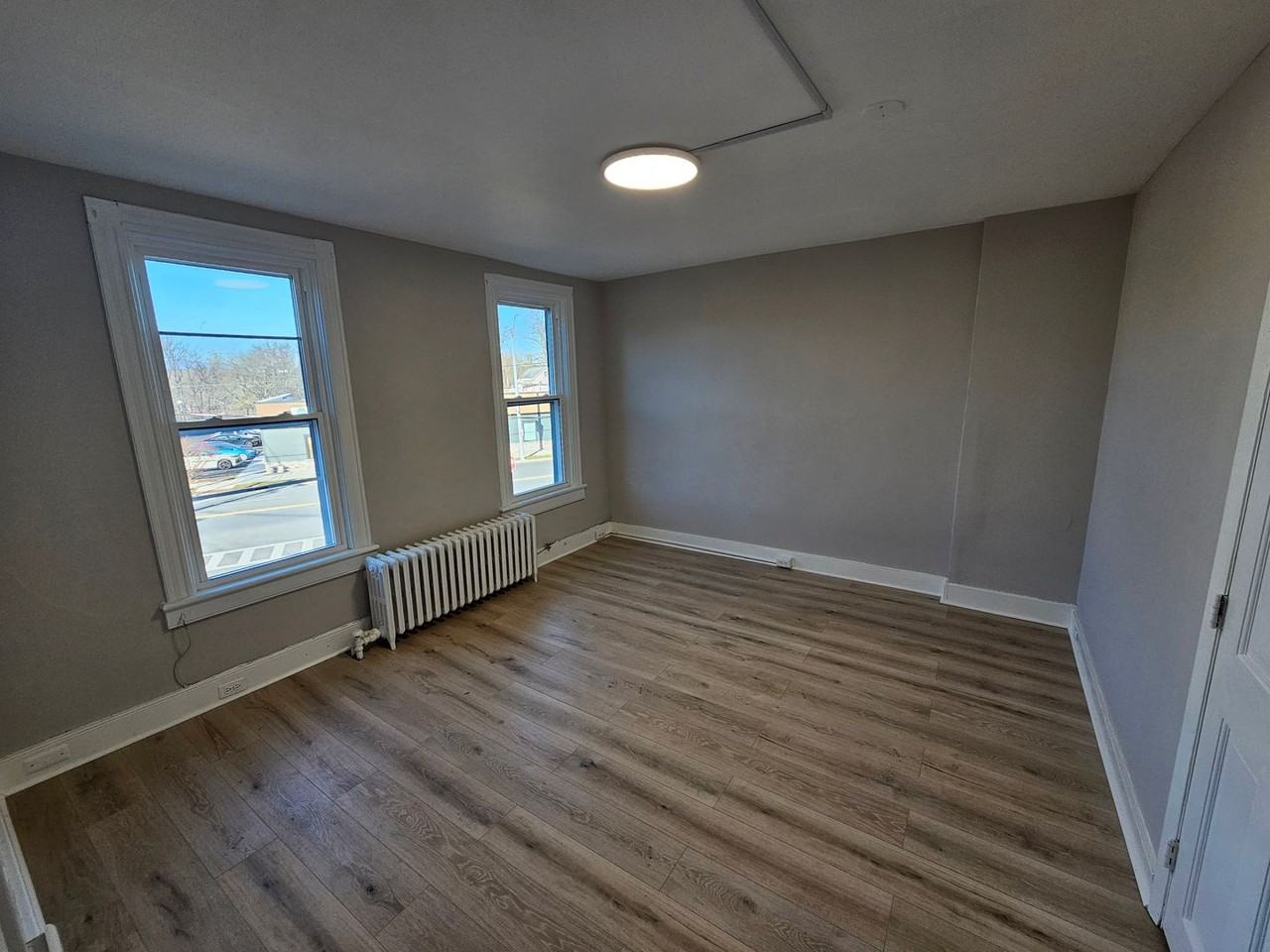 8 Maiden Ln - Photo 5 of 28