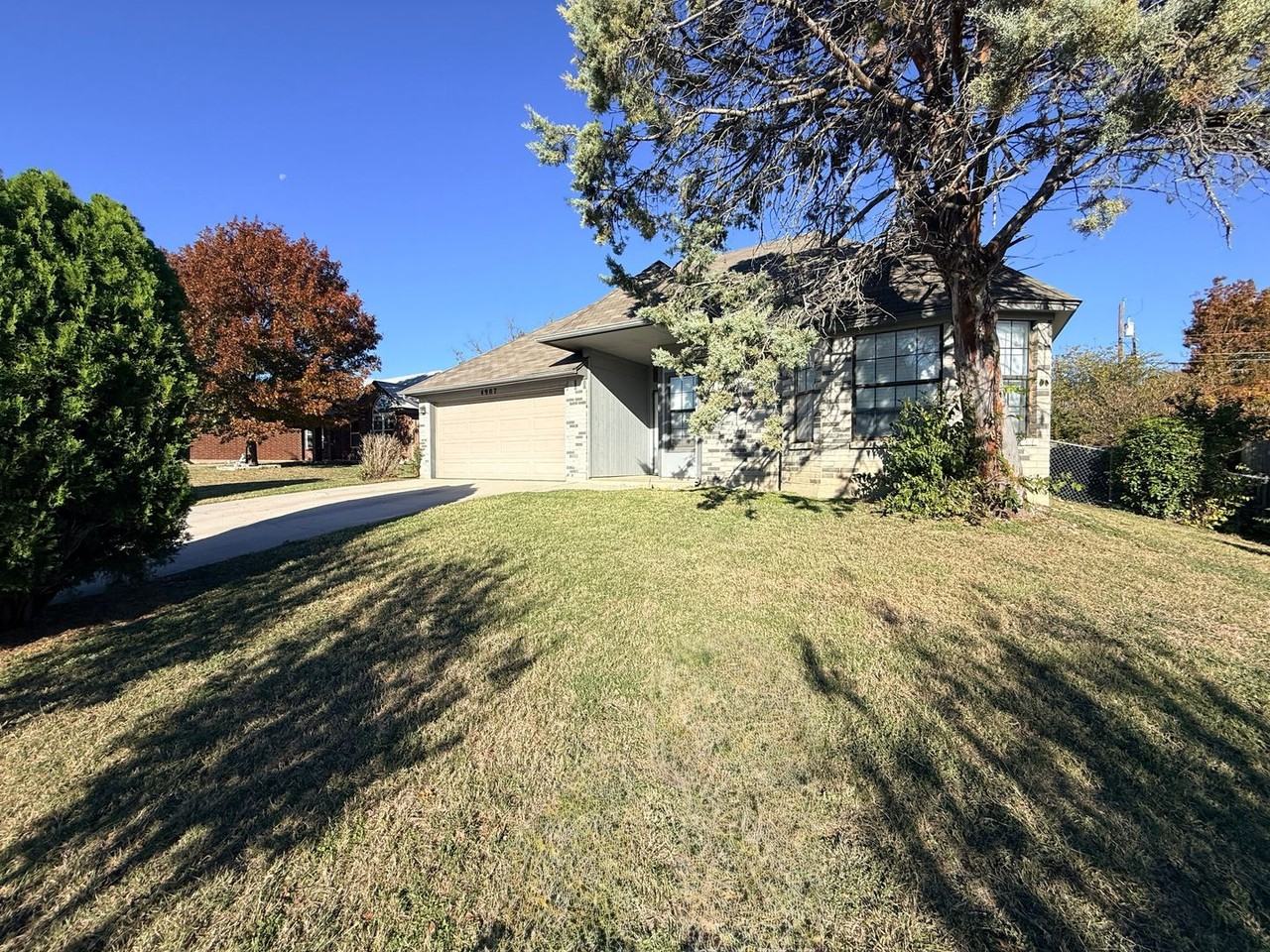 4907 Pepper Mill Holw - Photo 2 of 16