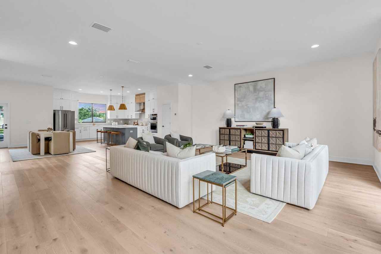 3002 W Platt St #2 - Photo 4 of 28