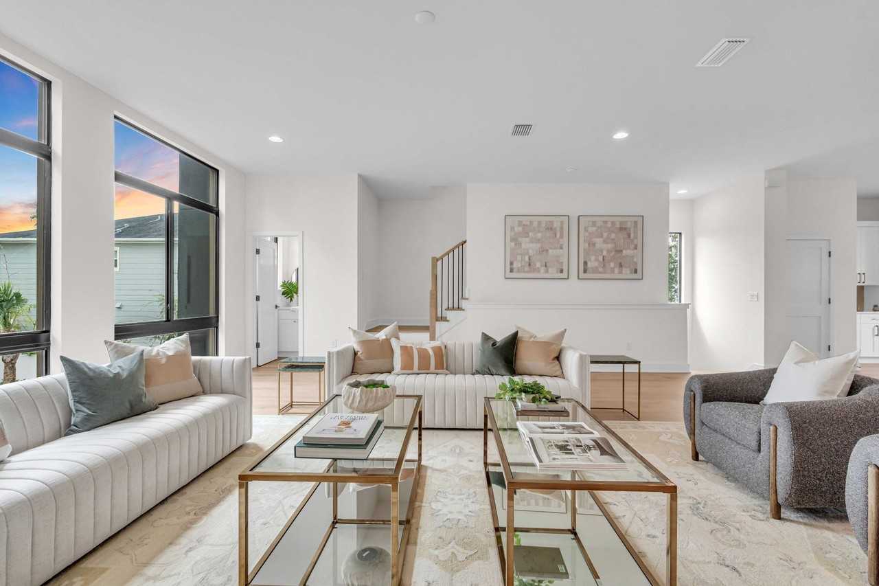 3002 W Platt St #2 - Photo 5 of 28