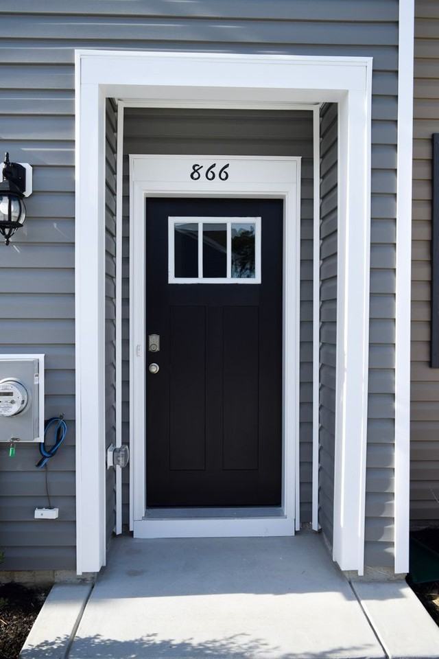 866 Mersey Ln - Photo 2 of 26