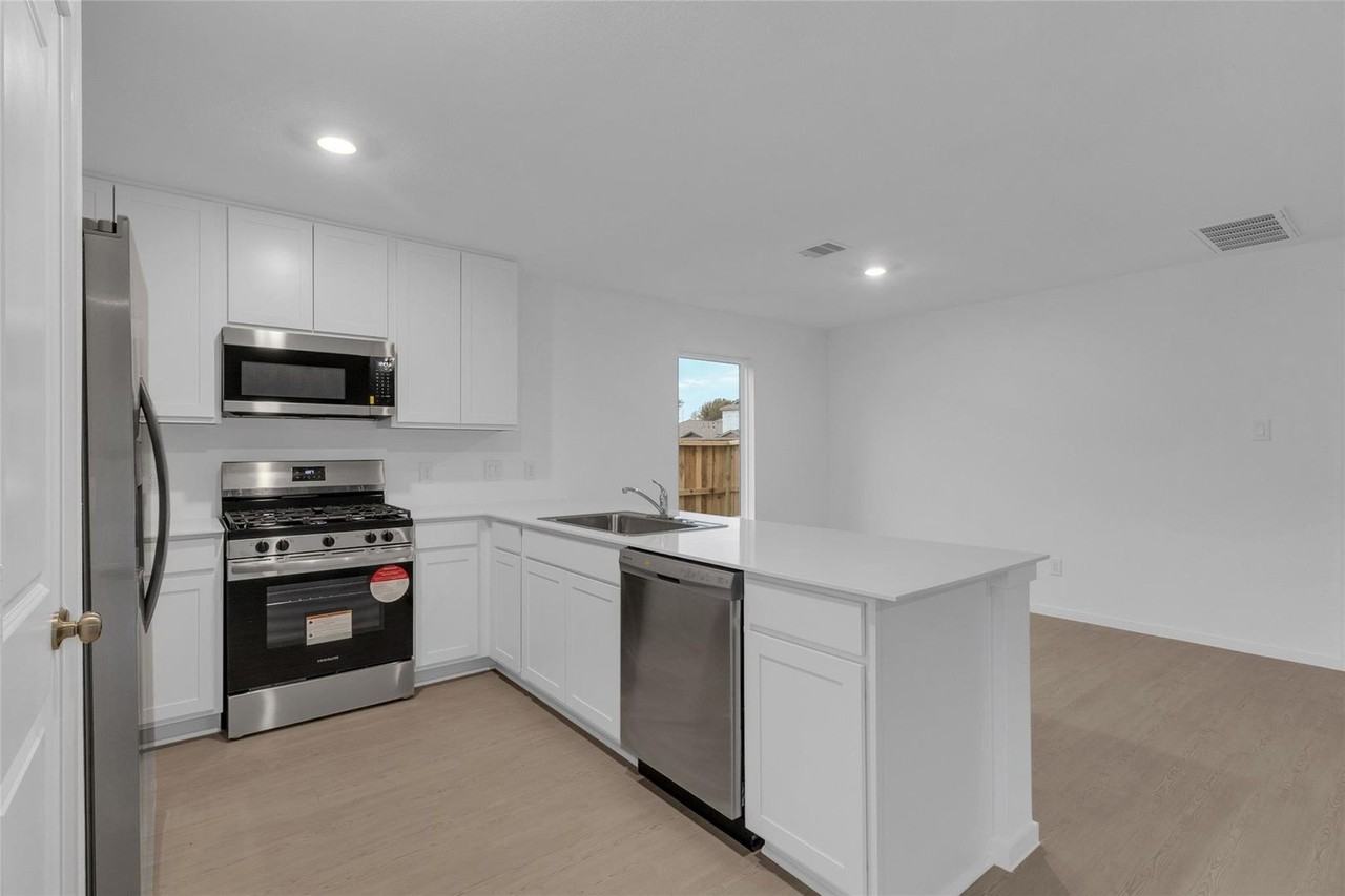 18031 Trepito Ave #0 - Photo 5 of 37