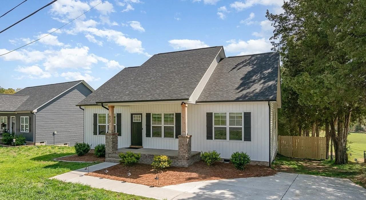 623 Skyland Drive North #NA - Photo 2 of 12