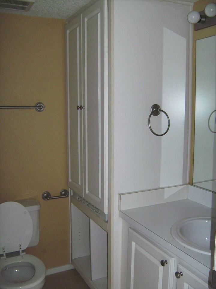 121 Oyster Bay Cir #340 - Photo 5 of 8