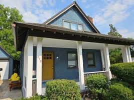 featured image of 849 East University Avenue