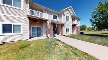 featured image of 1835 Southwest White Birch Circle #10