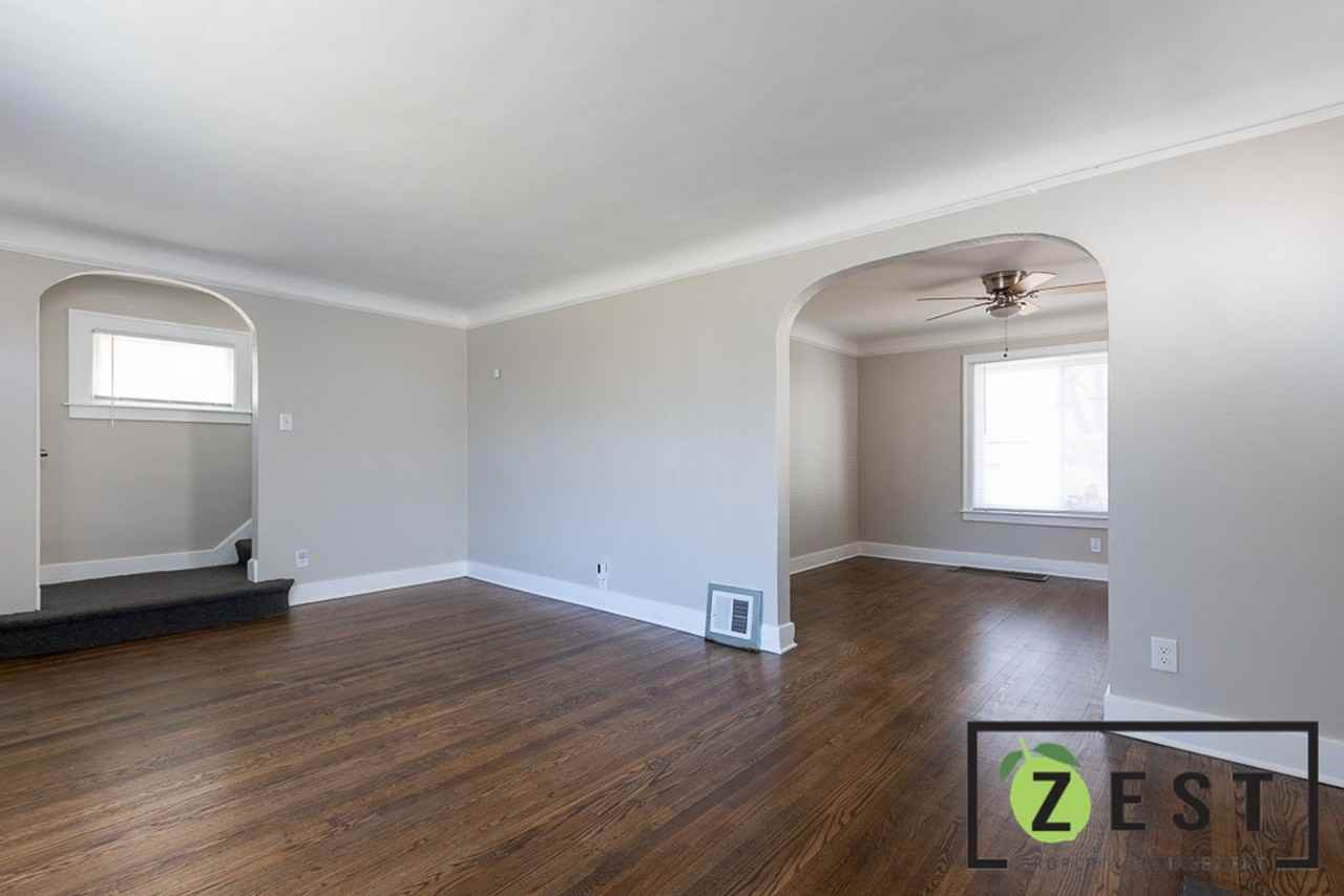 4185 Buckingham Avenue - Photo 7 of 31