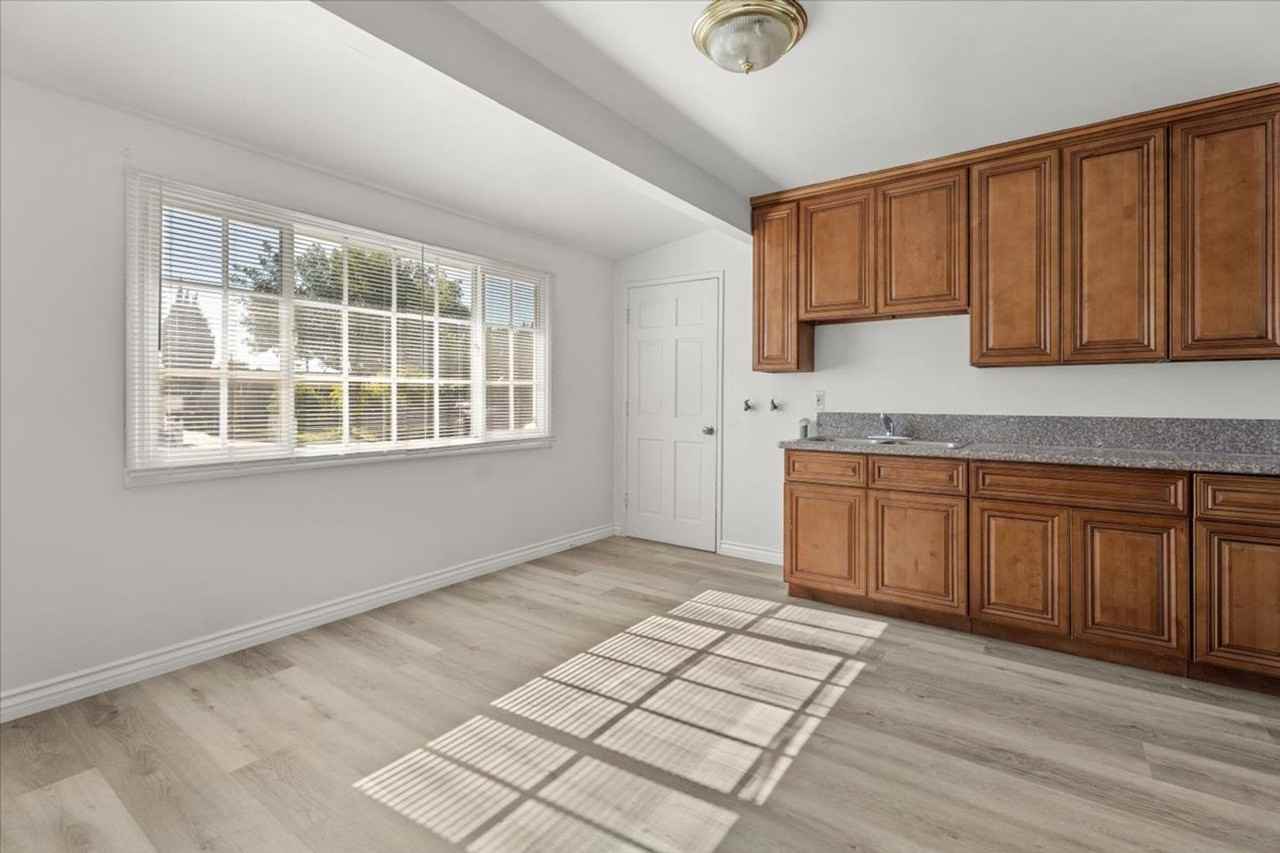 5392 Berkeley Street - Photo 4 of 18