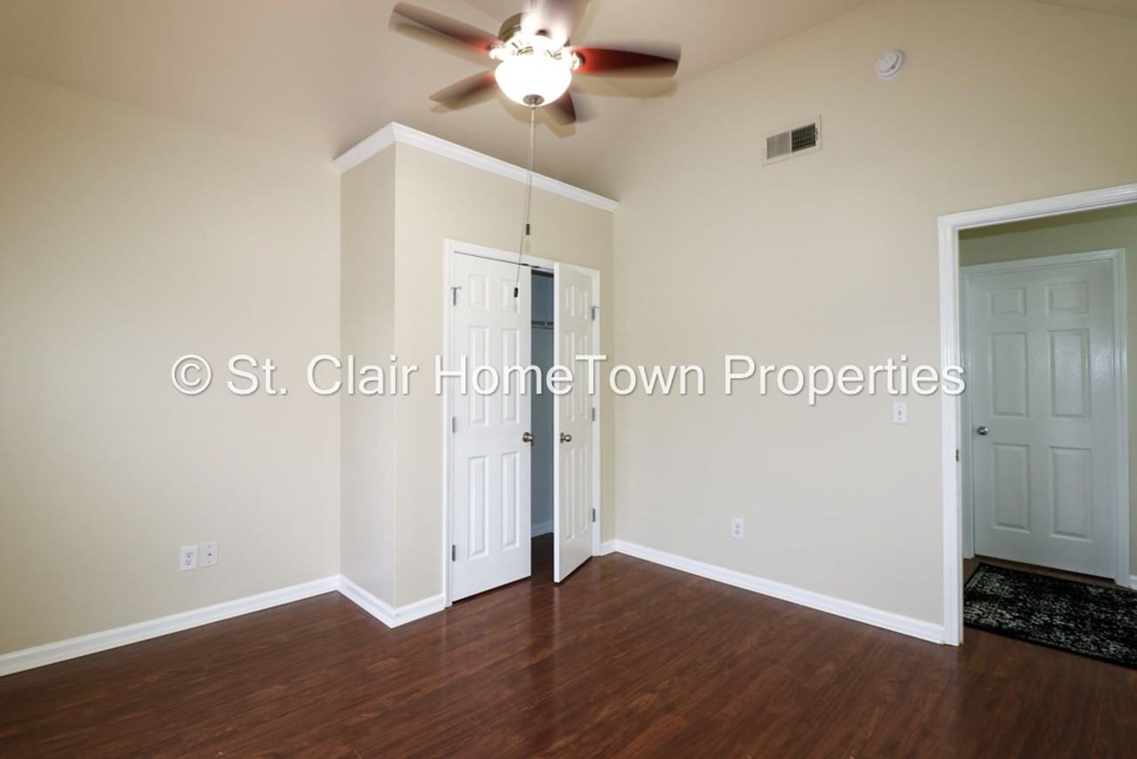 315 Fox Run Lane - Photo 5 of 37