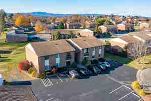 featured image of 1625 Buttonwood Court