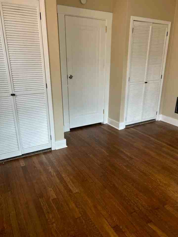 638 Hazelwood Ave - Photo 6 of 9