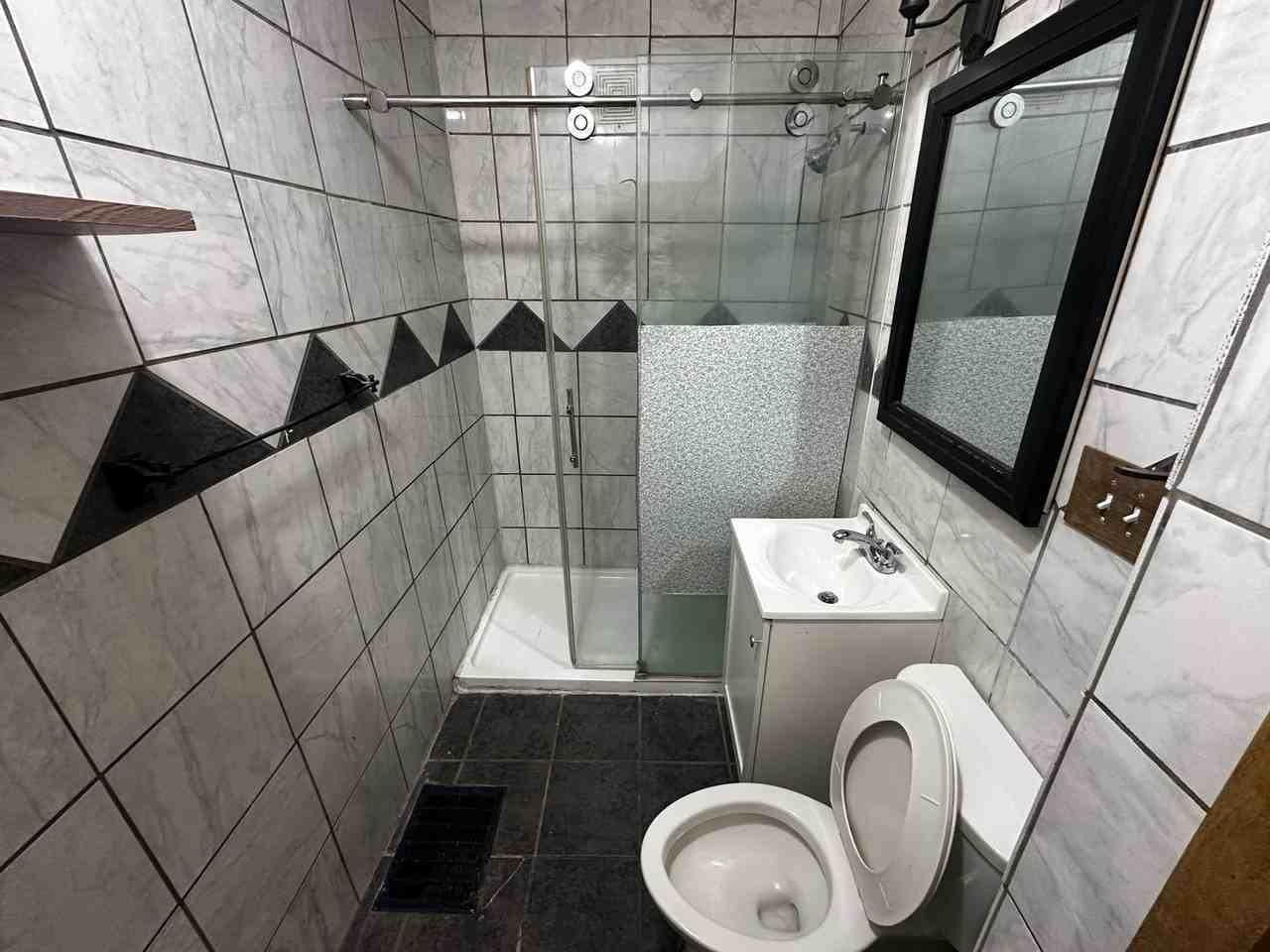 1722 S 10th St - Photo 6 of 8