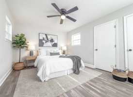 featured image of 2328 Applebee Way