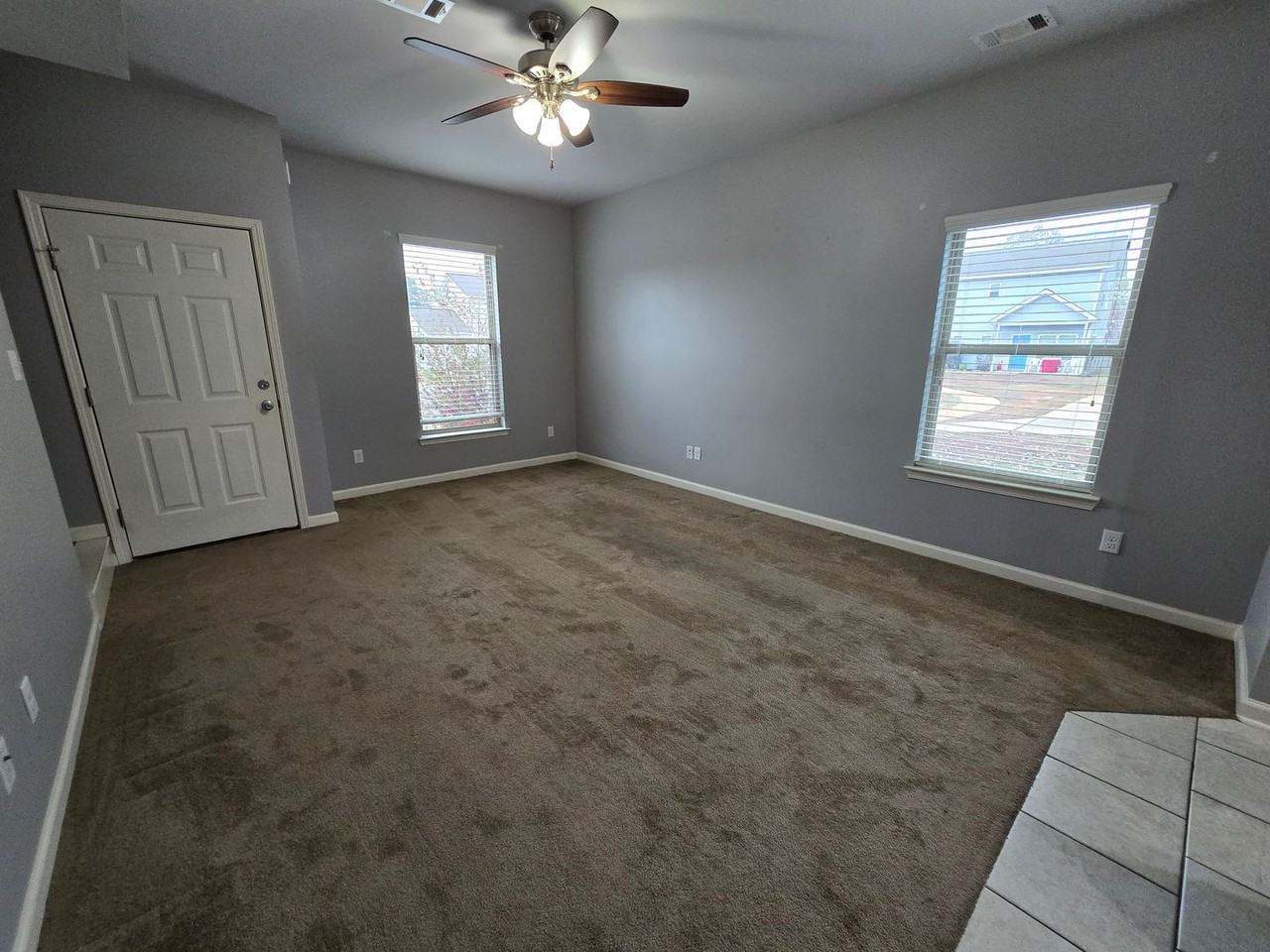 3561 Terrace Hill Ct - Photo 2 of 13