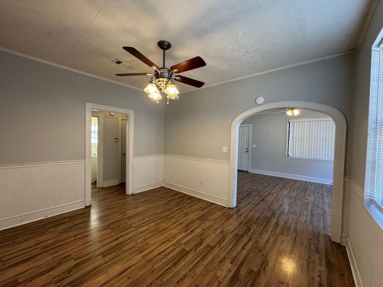 332 Mccormick St - Photo 6 of 13