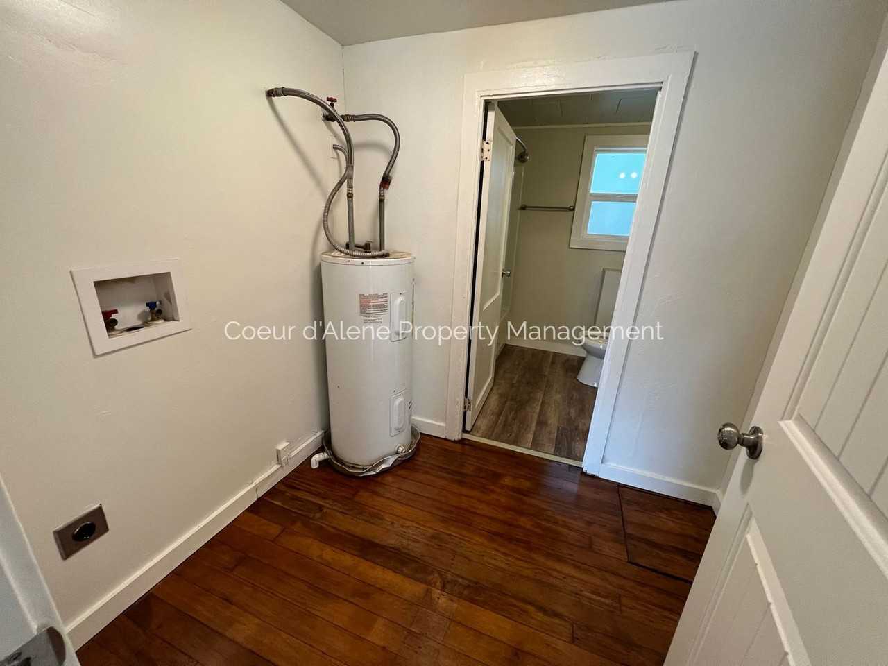 1403 N 2nd St - Photo 7 of 10