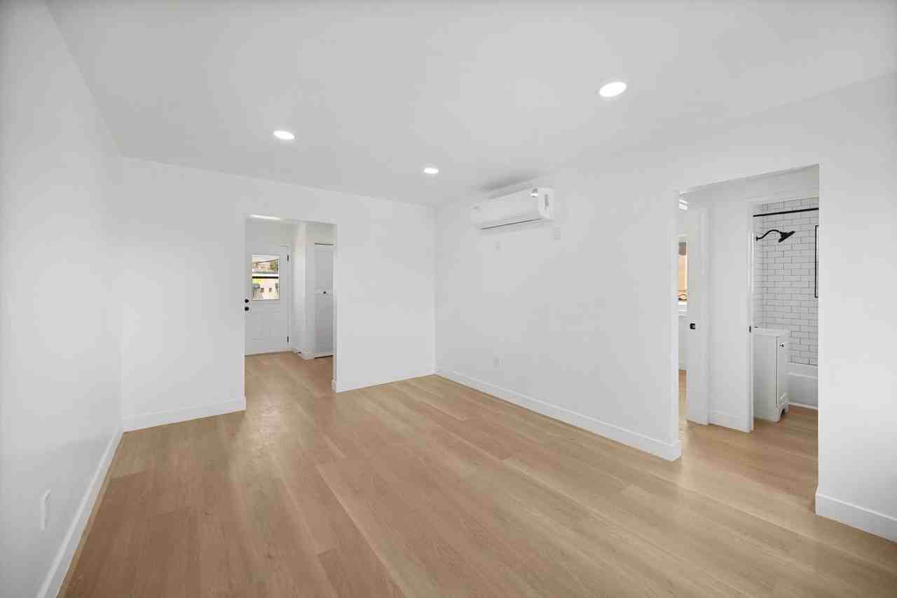 15 Christina Street - Photo 5 of 50