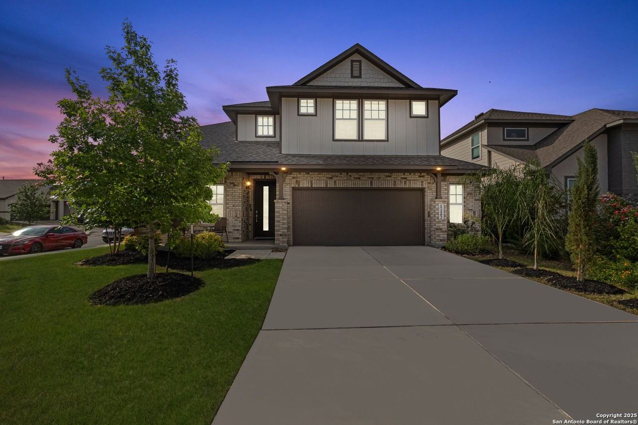 12402 Mineshaft - Photo 3 of 47