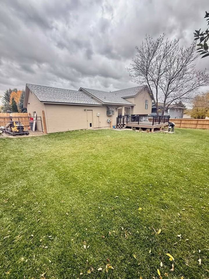 2752 Jerome Street - Photo 2 of 5