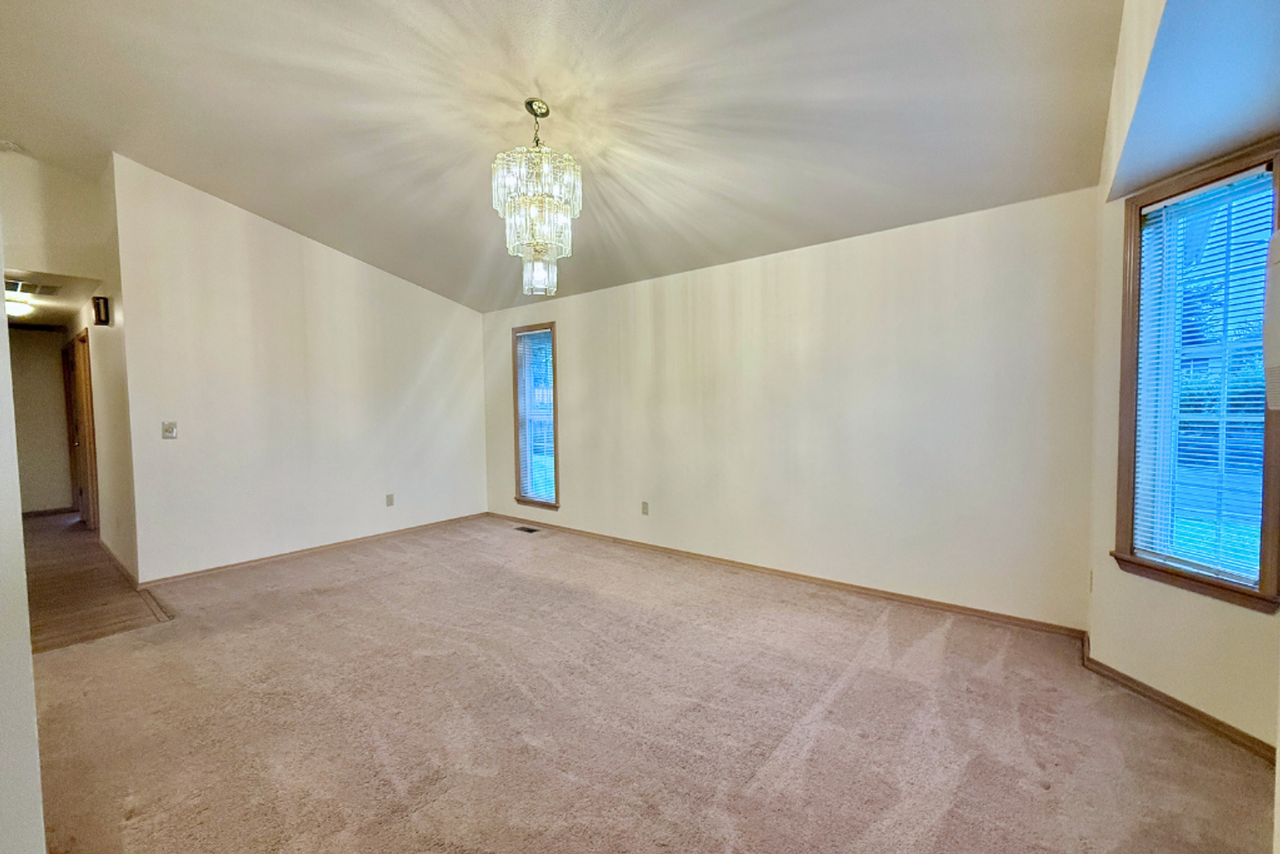 5203 63rd Drive Northeast - Photo 3 of 24