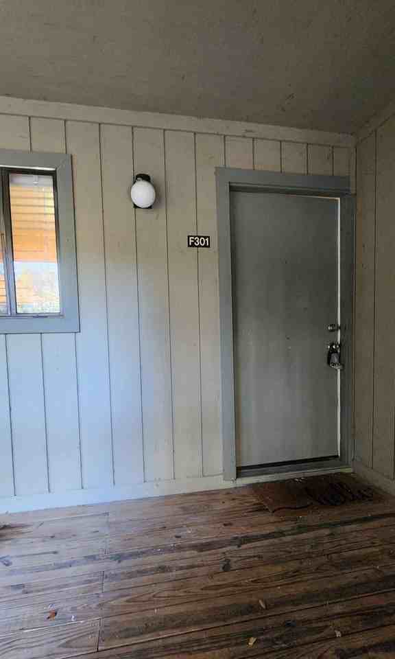 85 Se 16th Ave #F301 - Photo 2 of 15