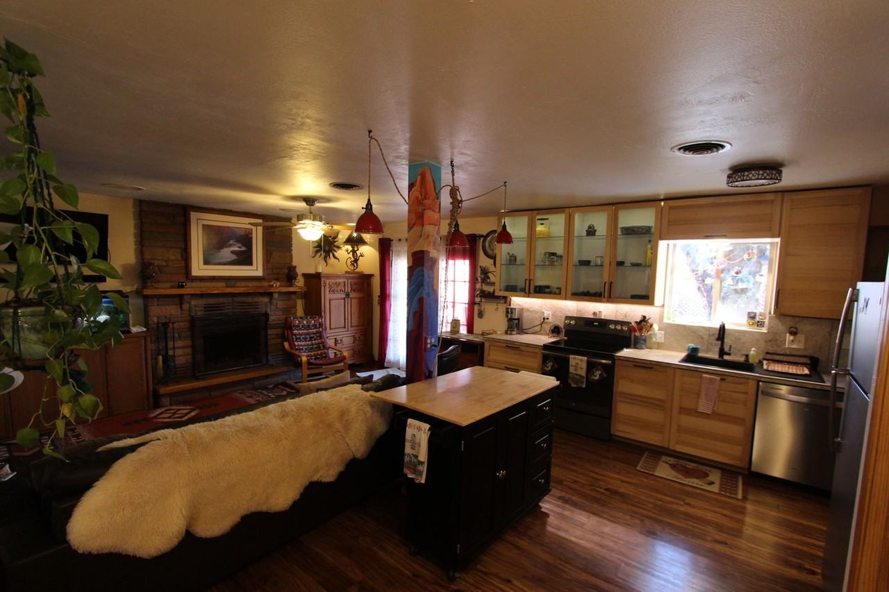 2606 N Patterson Blvd - Photo 5 of 23