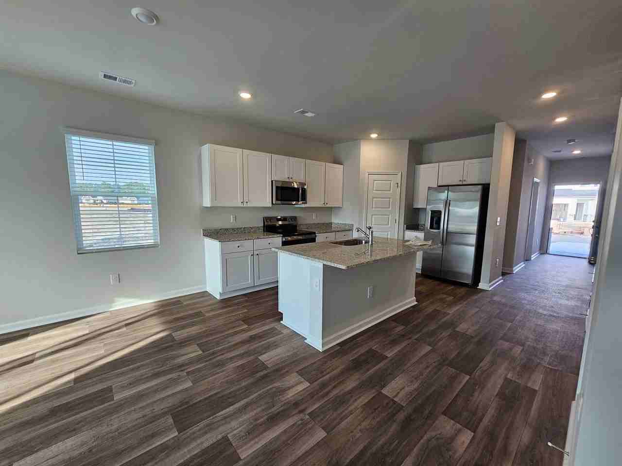 2100 2100 WILD INDIGO Circle  NW - Photo 3 of 29