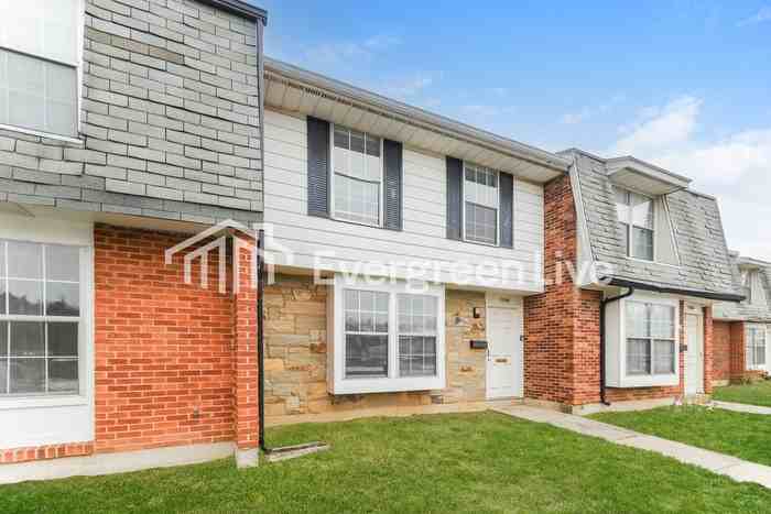 7566 Mount Whitney St - Photo 3 of 16