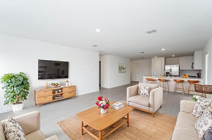 11349 Rodeo Dr - Photo 6 of 17