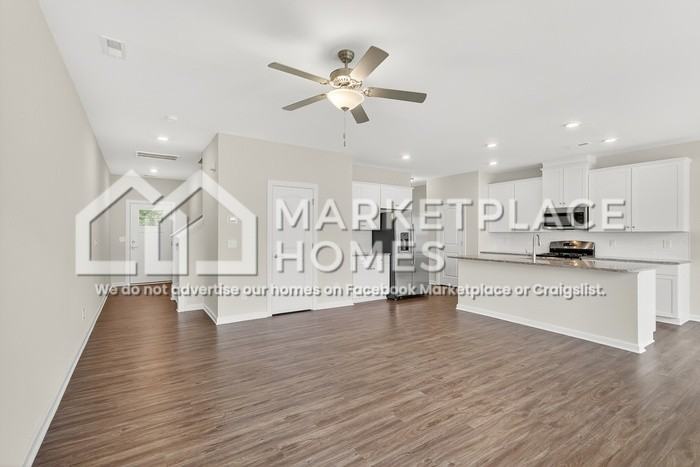 1201 Alston Ridge Ct - Photo 5 of 44