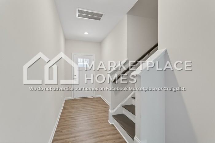 1132 Alston Ridge Ct - Photo 5 of 50