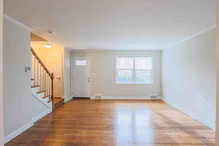 1500 Pentwood Road - Photo 7 of 39