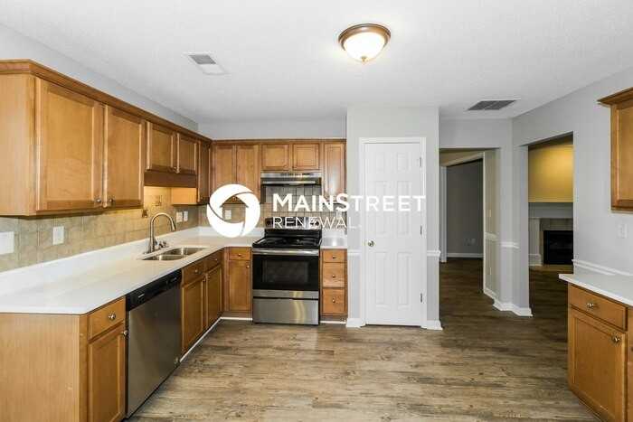 5368 Milton Ridge Dr - Photo 7 of 19