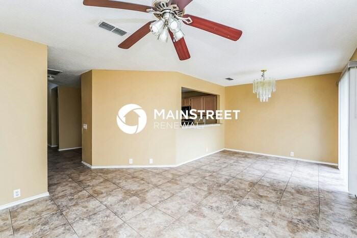 8520 Gatlinburg Dr - Photo 5 of 19