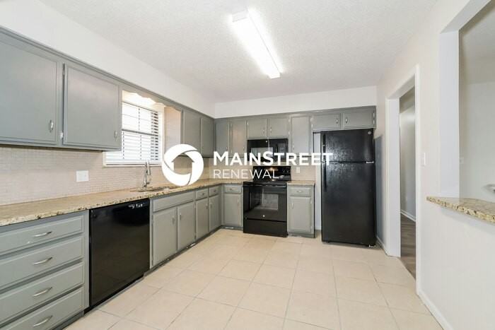 1417 N Blue Mills Rd - Photo 7 of 19