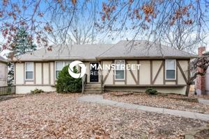 featured image of 7916 Bradshaw St