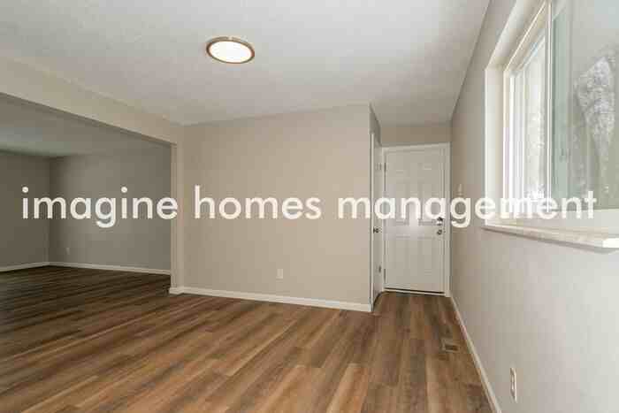 3151 Stonehenge Dr - Photo 7 of 24