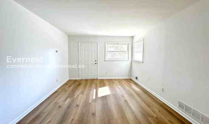 2033 Nettie Ct - Photo 4 of 17