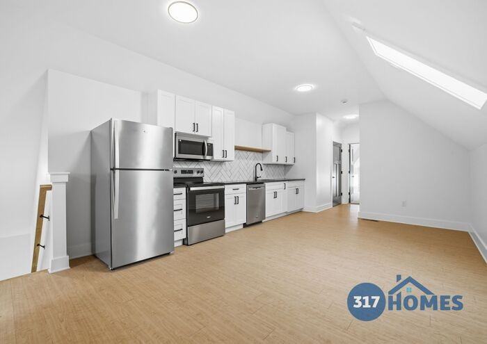 1413 Marlowe Avenue - Photo 6 of 15